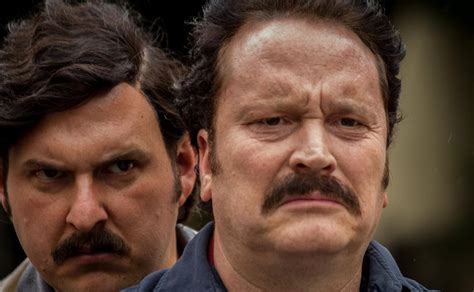 pablo escobar reparto|pablo escobar capitulo 6.